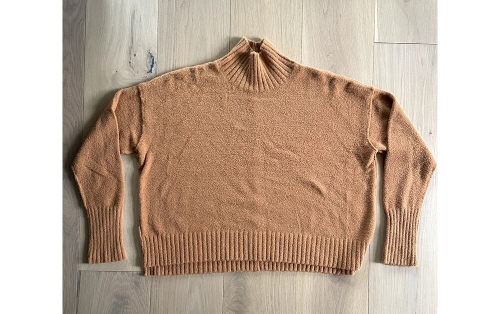 Free People Turtle Neck Small Oversized